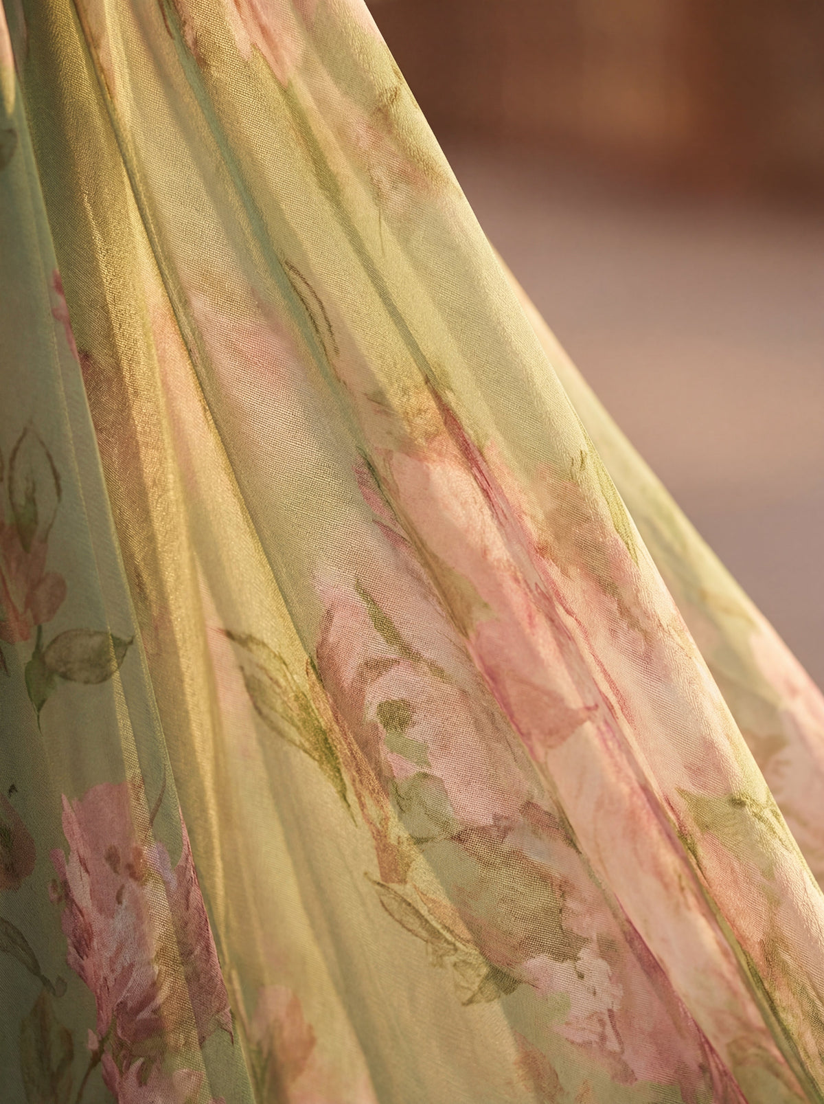 Olivia Elegant Dress in Refined Tulle