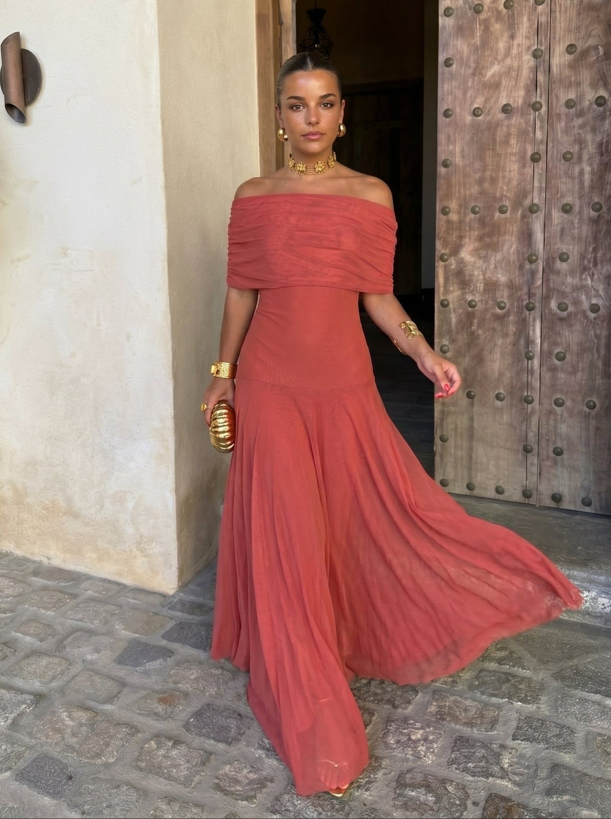 Simba Elegant Dress in Silk Tulle