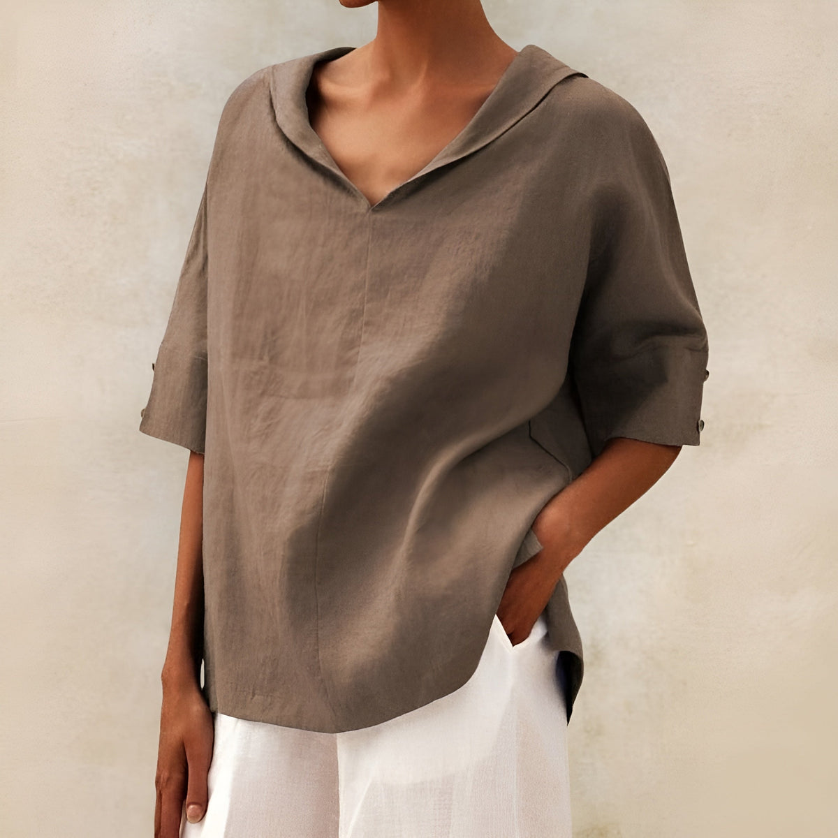 Lyndzi Light & Elegant Linen Blouse